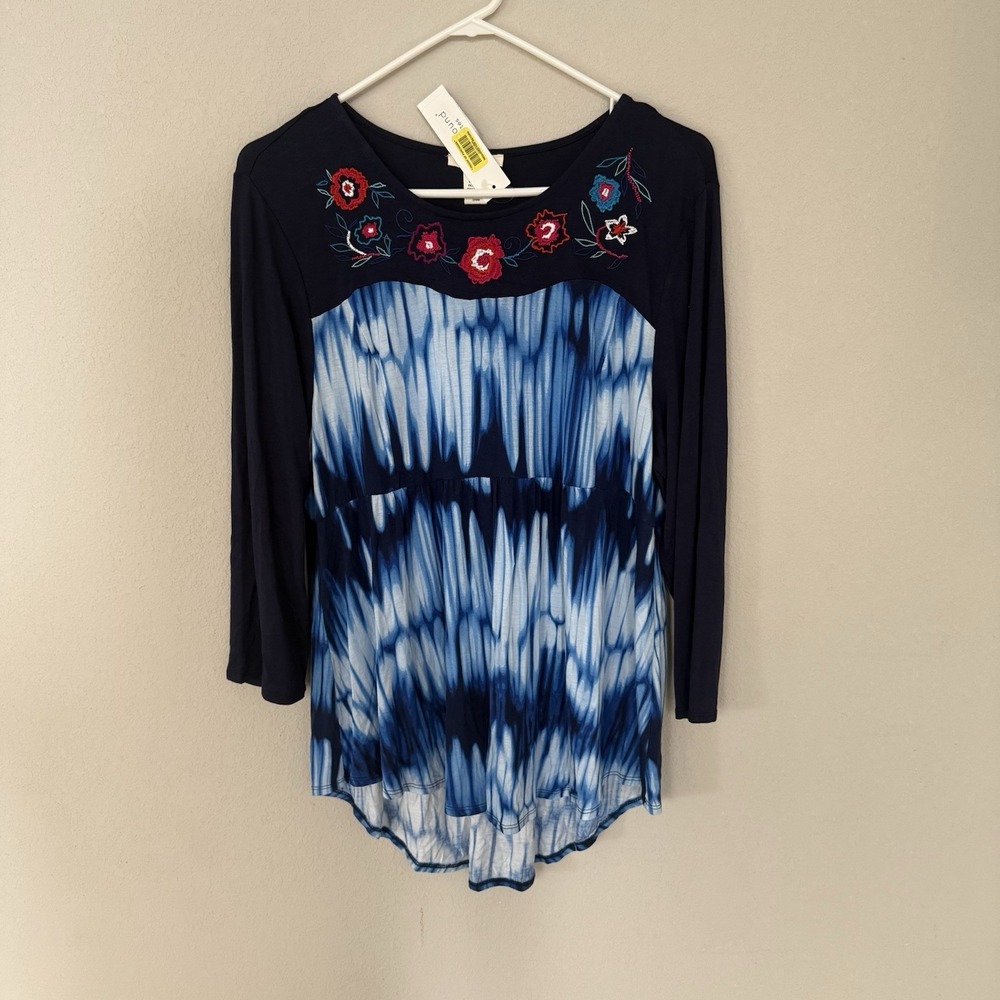 NWT Westbound Blue and White Embellished 3/4 Sleeve Blouse Women's PXL Tie Dye